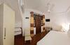 Hostal Golden Relax 135 ??????????? ??? ????? ? ?????????