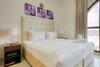 Studio Apartment In Lincoln Park A By Deluxe Holiday Homes