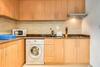 Studio Apartment In Lincoln Park A By Deluxe Holiday Homes