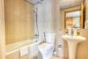 Studio Apartment In Lincoln Park A By Deluxe Holiday Homes