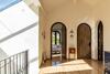 Hotel H� Maison Home & Caf�