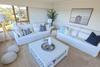 Lovely Browns Bay 4br Home Sea View Steps To Beach