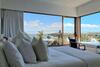 Lovely Browns Bay 4br Home Sea View Steps To Beach