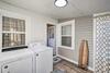 Modern Florence Getaway With Patio And Grill!