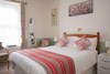 Hostal The Parks Guest House