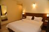 Hotel Eden Stays - A Unit Of Av Associates
