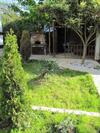 Hostal The House Apartments & Guest Rooms