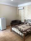 Hostal White House