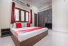 Oyo 66918 Hotel Silver