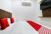 Hotel Oyo 48529 H5