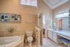 Luxe Lake Cumberland Retreat With Decks On 1 Acre!