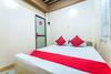 Hotel Vaccinated Staff-oyo 569 Alt Complex