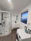 Hello Seaview! 4 Brs House In Central Location!