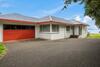 Lakeside Living - Lake Rotorua Holiday Home