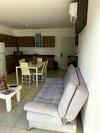 Apartamento Nuevo Con Alberca En Primer Piso
