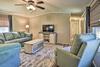 Supply Cottage With Deck Less Than 2 Mi To The Beach!