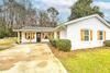 Bright Beaufort Home With Porch And Fire Pit!