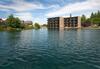 Hotel Lakeshore Inn