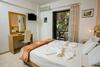 Maik Apartments