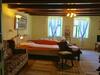 Bed & Breakfast Lovely Old Transylvanian Cottage, Room 1
