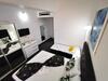 Hostal Vila Roxy