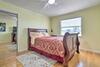 Spacious Canalfront Home With Kayaks 1 Mi To Beach!