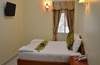 Hostal Green Centre Point Inn