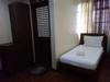 Hostal Makabata Guesthouse