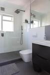 Cosy And Classy Sea Point Apartment