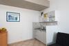L.b. Beach Apartment