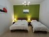 Hostal Ambient Deluxe Apartman