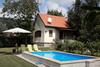 Hostal Cseresznyevir�g Vend�gh�zak