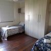 Casa Com Bangal�s Agrad�vel E Tranquilo