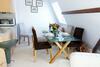 Seascape - Waterfront Apartment, Glorious Views And Parking