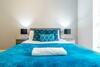 Haus Apartments Spacious 2 Bedroom & Parking
