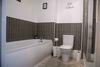 The Ivy . Contemporary Apart . Ideal For Long Stay