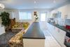 Fantastic Large House With Private Parking