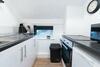 *stunning Studio Apartment*free Gated Parking*