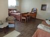 Hostal Golden Elephant Guest House