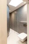 Stunning Central Windsor Town House With Parking