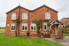 Large Welsh Cottage - Jubilee House