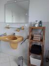 Orange Sun Apartment