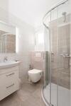 Entire Private Top Floor With Own Pool And Entrance