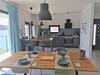 Beach Front Apartment With Beautiful Sunsets