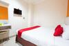 Reddoorz Plus @ Hotel Alden Makassar