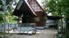 Hostal Wasuthan Garden House