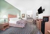 Motel Pearsall Inn And Suites