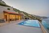 Amfitriti Luxury Villa