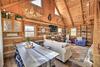 Apartamento Scenic, Authentic Cabin With Sweeping Mtn Views