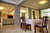 Hotel Lakepoint Villa